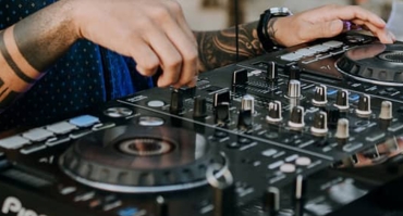 7. Event & gathering